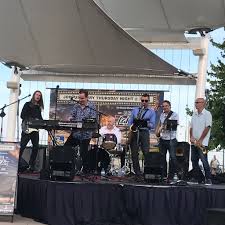 Live music at the Bronte Harbour Classic Father's Day waterfront festival, Oakville